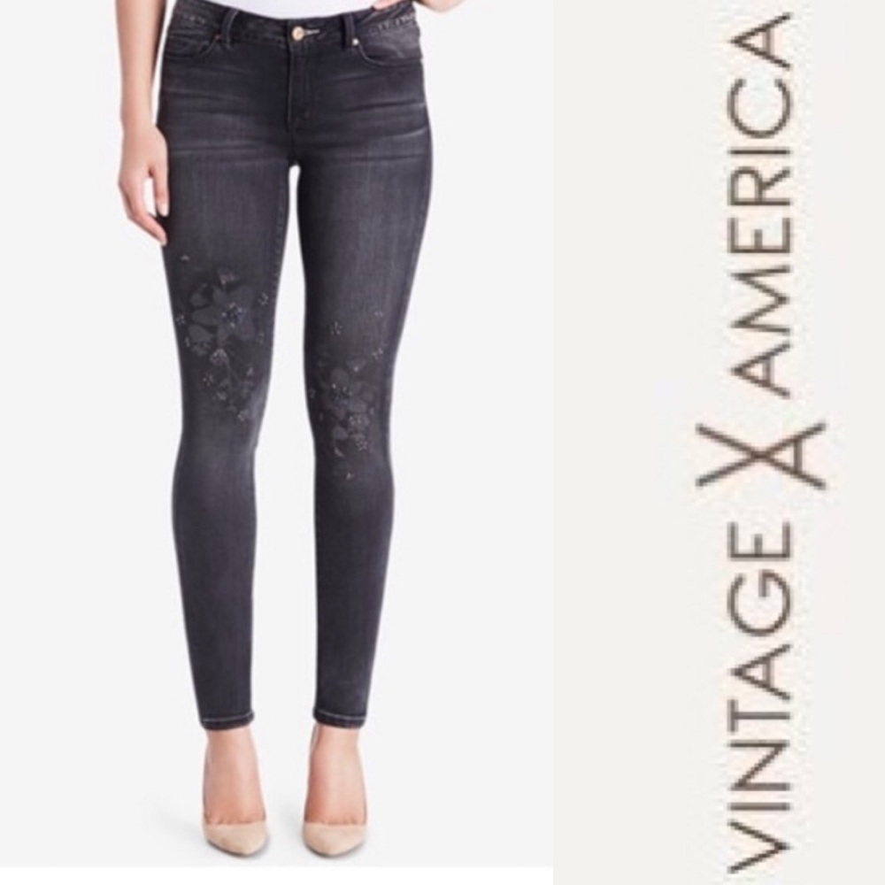 NWOT Vintage America Boho Skinny Embellished Jeans